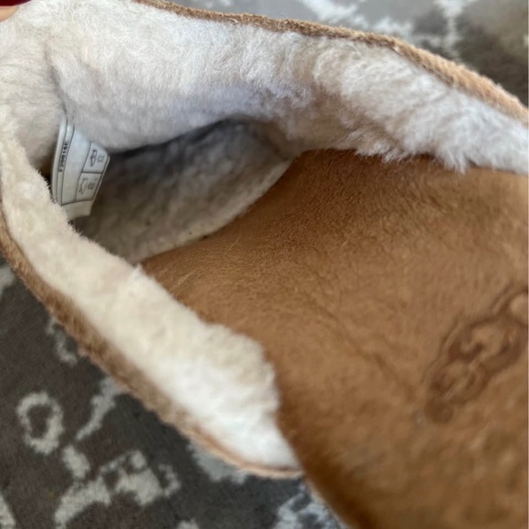 UGG Women's Beige Suede Mules - Picture 6 of 7
